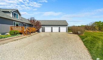 3673 Stewart Farm Rd, Wamego, KS 66547