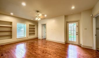 410 Kokomo, Alamo Heights, TX 78209