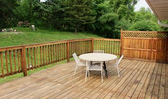 1323 Wisconsin Cir, Ames, IA 50014