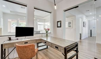 11251 La Madre Ridge Dr, Las Vegas, NV 89135