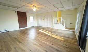 573 Lloyd Rd, Aberdeen, NJ 07747