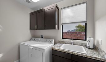 39 Cranberry Cove Ct, Las Vegas, NV 89135