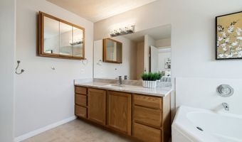 689 N RIVERWALK Dr E, American Fork, UT 84003