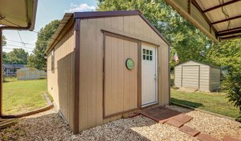 1301 S Tyler Ave, Aurora, MO 65605