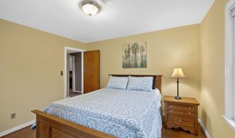 113 Marjorie Dr, Albany, NY 12203