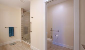 7 Longview Dr 209, Atkinson, NH 03811