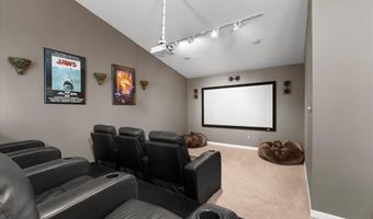 1209 Kiefer Springs Ct, Ballwin, MO 63021