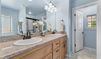 10 Allonby Cir, Bella Vista, AR 72714