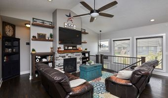 1417 S 11th St, Adel, IA 50003