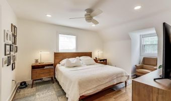 7807 GLENBROOK Rd, Bethesda, MD 20814