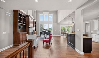 5400 Windrose Ln, Ames, IA 50014