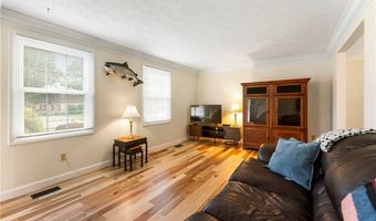 3827 Nautilus Trl, Aurora, OH 44202