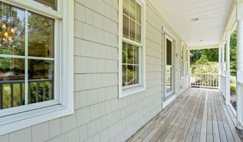 91 Seaverns Bridge Rd, Amherst, NH 03031