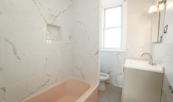 101 NORTH St, Bayonne, NJ 07002