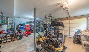 37 Evergreen Rd, Alloway, NJ 07461