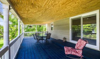 185 ESTALINE VALLEY Rd, Augusta Springs, VA 24411