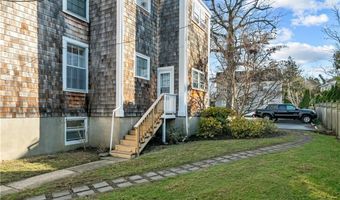 36 Kay St 1, Newport, RI 02840