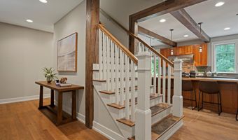 3867 Hawk Crest Rd, Ann Arbor, MI 48103