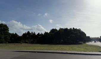 2847 SPINNAKER Dr SW, Bandon, OR 97411