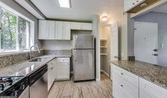 10301 MONTROSE Ave 101, Bethesda, MD 20814