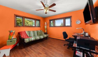 17 N 7th St, Almira, WA 99103