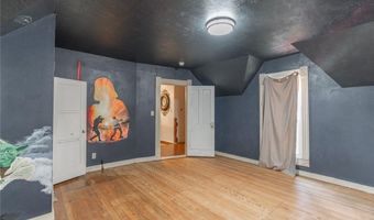 701 S 6th St, Chickasha, OK 73018