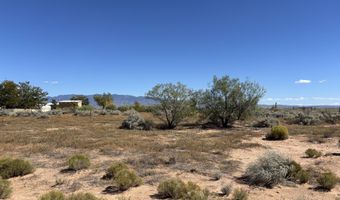 25 JENNIFER St, Belen, NM 87002