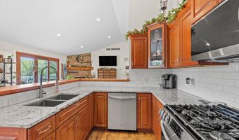 9760 Jade Dr, Allendale, MI 49401
