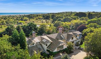 14 St Mary's Ln, Amagansett, NY 11930
