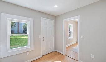 4914 22ND St N, Arlington, VA 22207