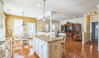 14 Hot Springs Ter, Barnegat, NJ 08005