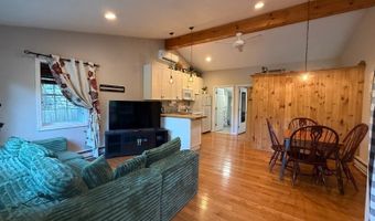105 Lakeside Dr, Alloway, NJ 07461