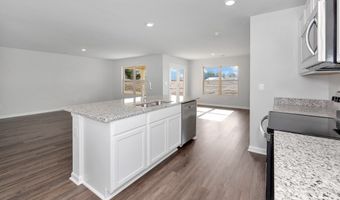1268 EIDSON St, Athens, AL 35611