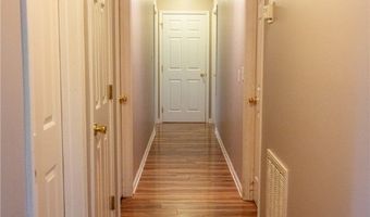 202 Center Pointe Rd, Belton, SC 29627