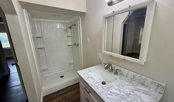 808 Laurel Ave, Adel, GA 31620