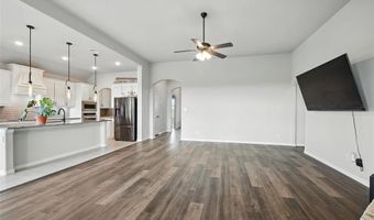 1089 Flagstone Dr, Weatherford, TX 76085