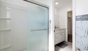 728 ELMTREE Ln, Claymont, DE 19703