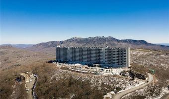 303 Sugar Top Dr 2210, Banner Elk, NC 28604