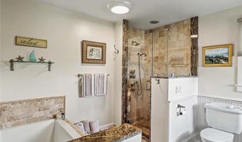 33 Withington Rd, Narragansett, RI 02882