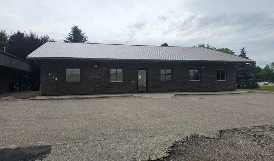 314 S Wilson St, Aberdeen, SD 57401 - 0 Beds, 0 Bath