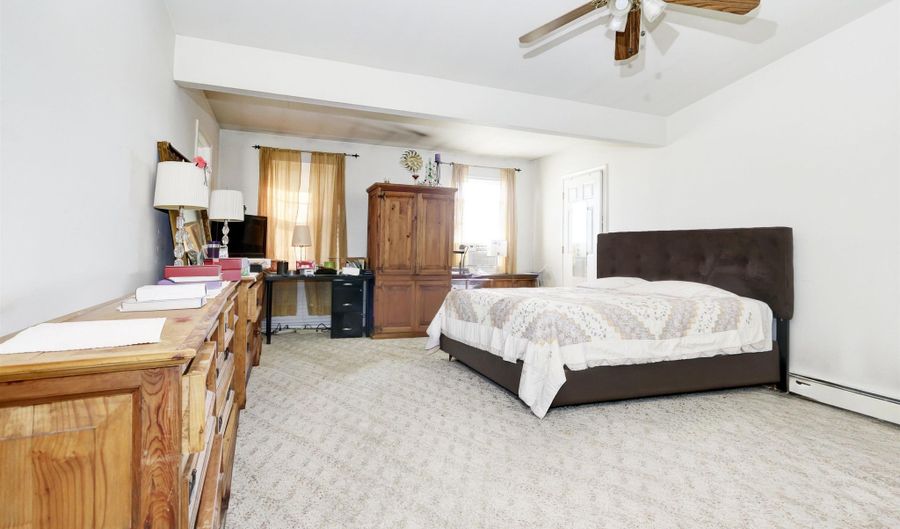 2040 Hamilton Ave, Atlantic City, NJ 08401 - 3 Beds, 2 Bath