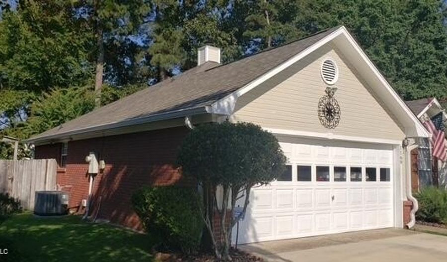 1169 Barnett Bend Dr, Brandon, MS 39047 - 3 Beds, 2 Bath