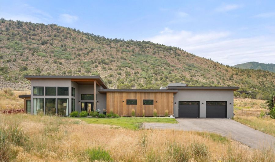 41 Spring View Dr, Glenwood Springs, CO 81601 - 4 Beds, 4 Bath