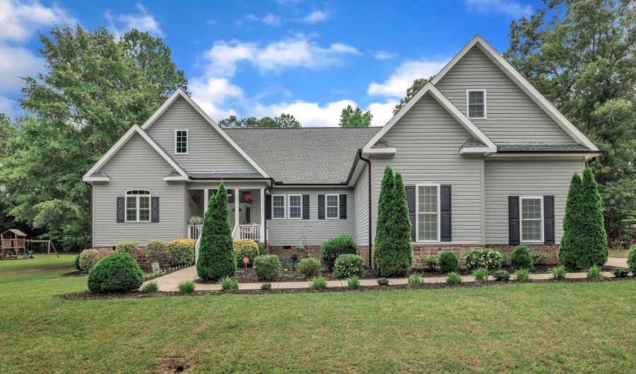 152 Abundant Ave, Angier, NC 27501 - 4 Beds, 4 Bath