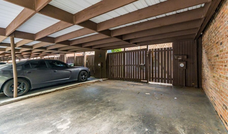 486 Clairbrook Ave, Columbus, OH 43228 - 2 Beds, 2 Bath