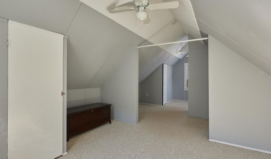 2913 24TH St N, Arlington, VA 22207 - 2 Beds, 1 Bath