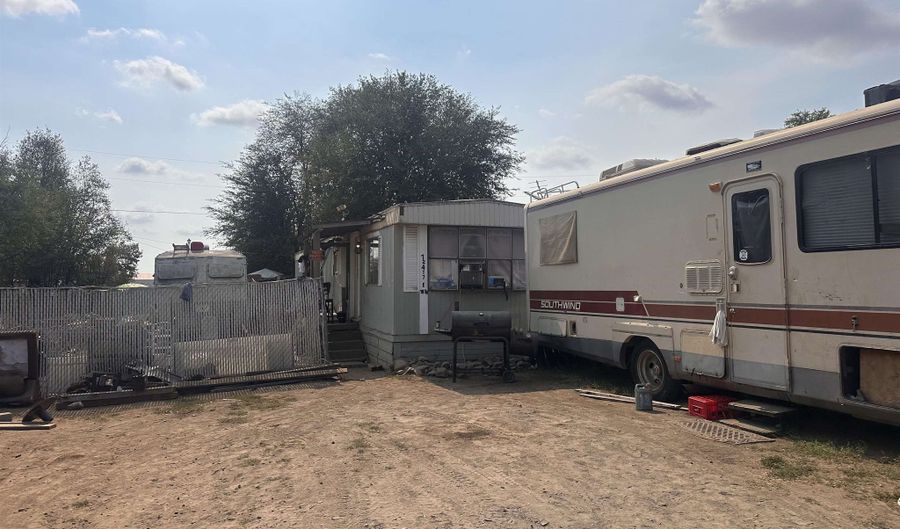 12417 W 18TH Ave, Airway Heights, WA 99001 - 3 Beds, 1 Bath