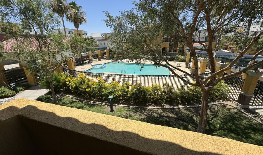 123 N WASHINGTON St 45, Chandler, AZ 85225 - 3 Beds, 3 Bath