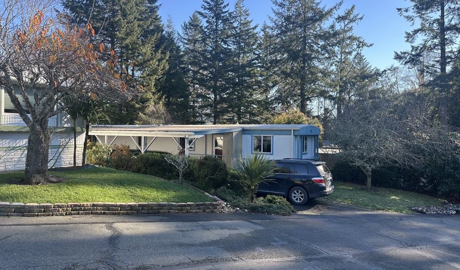 98825 PLEASANT HILL Dr 15, Brookings, OR 97415 - 2 Beds, 2 Bath