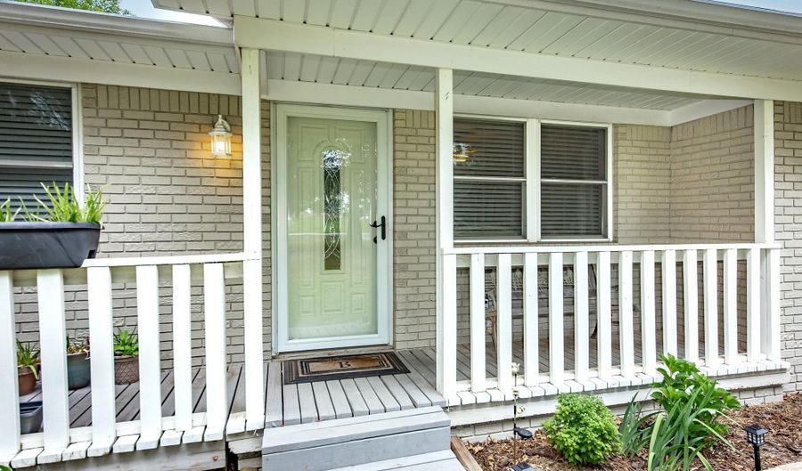 391 Stoney Point Church, Beebe, AR 72012 - 4 Beds, 2 Bath